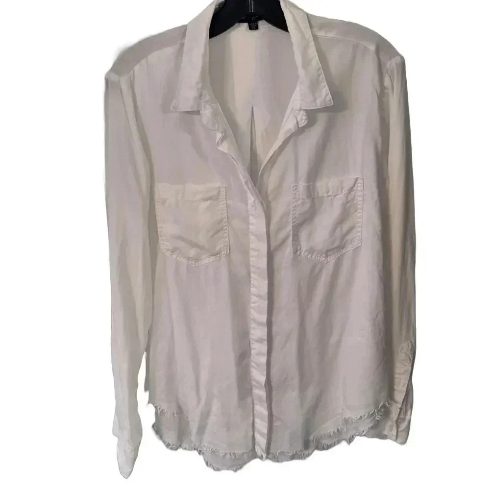 Velvet Heart Women’s White Button Down Shirt Raw Hem Split Back Size Medium
